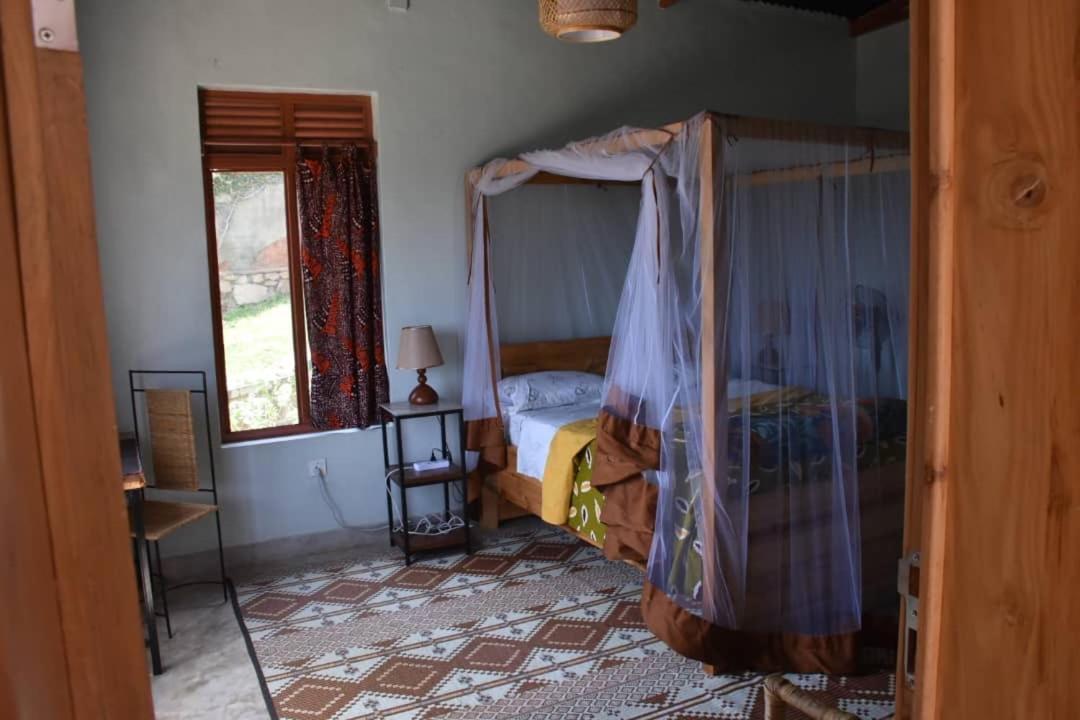 Amazi Land Home And Farm Stay Kibuye Dış mekan fotoğraf