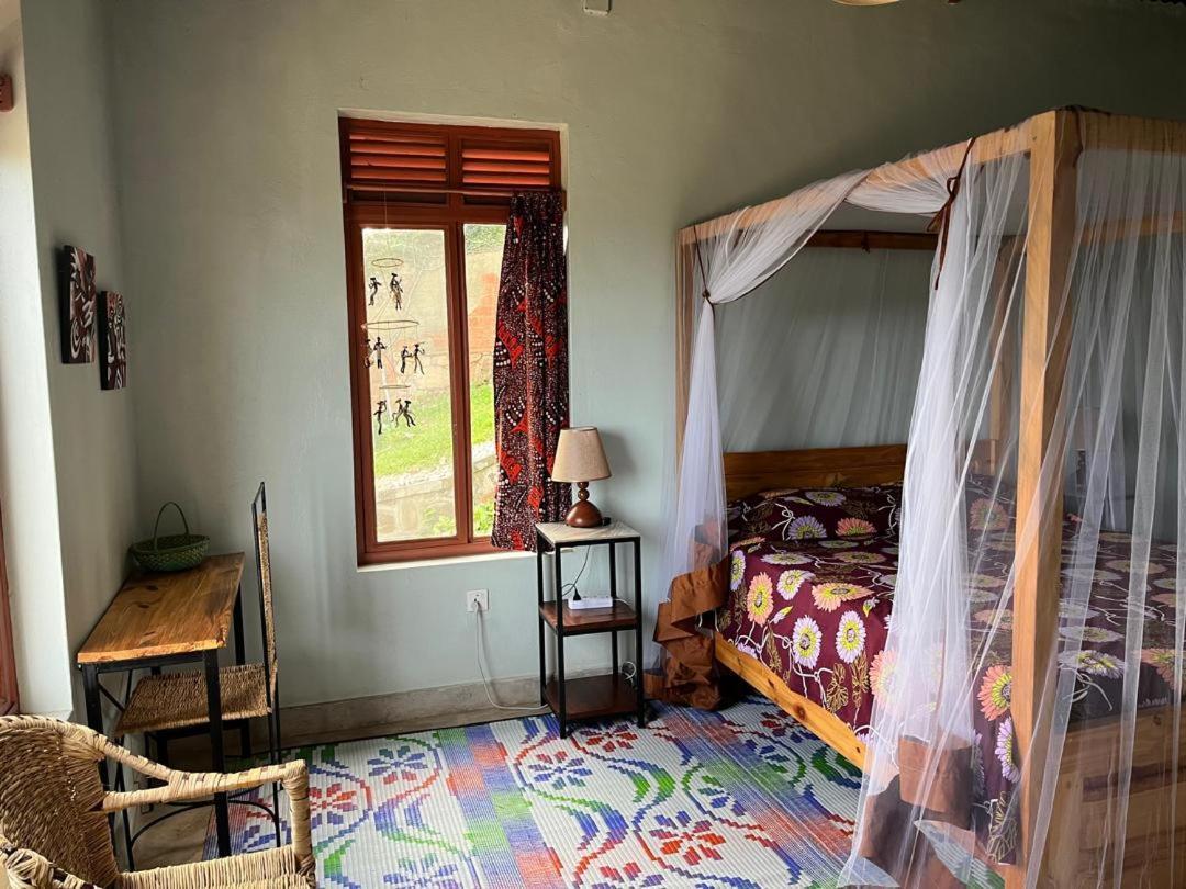 Amazi Land Home And Farm Stay Kibuye Dış mekan fotoğraf